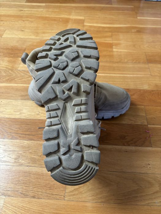 Lekkie buty trekkingowe, khaki, r. 44/45