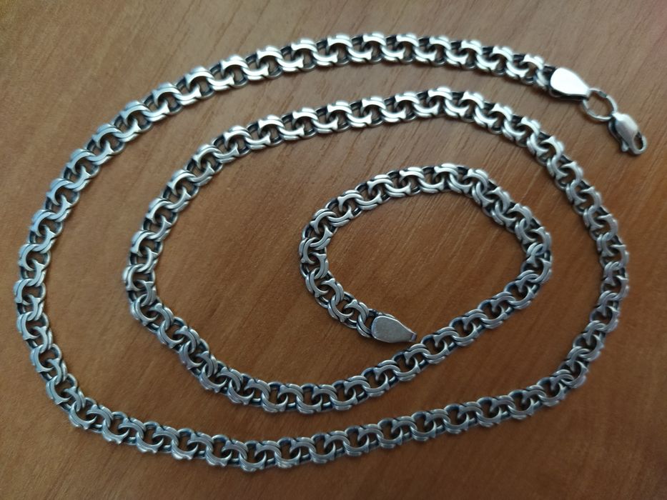 Продам серебро!Браслет ,цепочку