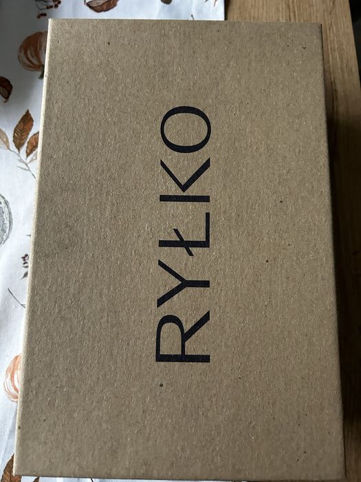 Buty używane marki Ryłko