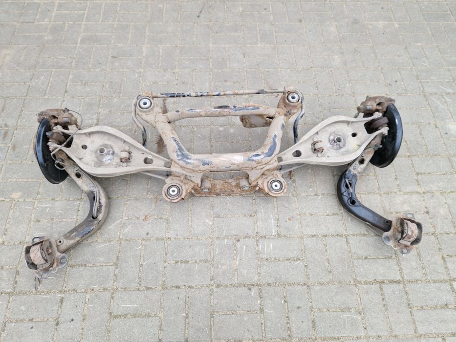 Zawieszenie sanki wózek tylny wahacz zwrotnica tył BMW E46 Compact