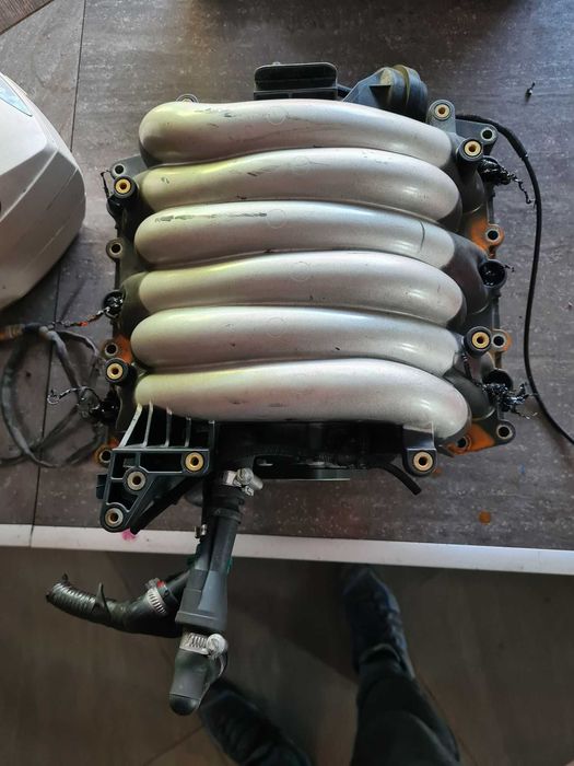 kolektor ssący 078.1332.23S Audi A4 B5 A6 C5 2.4 V6