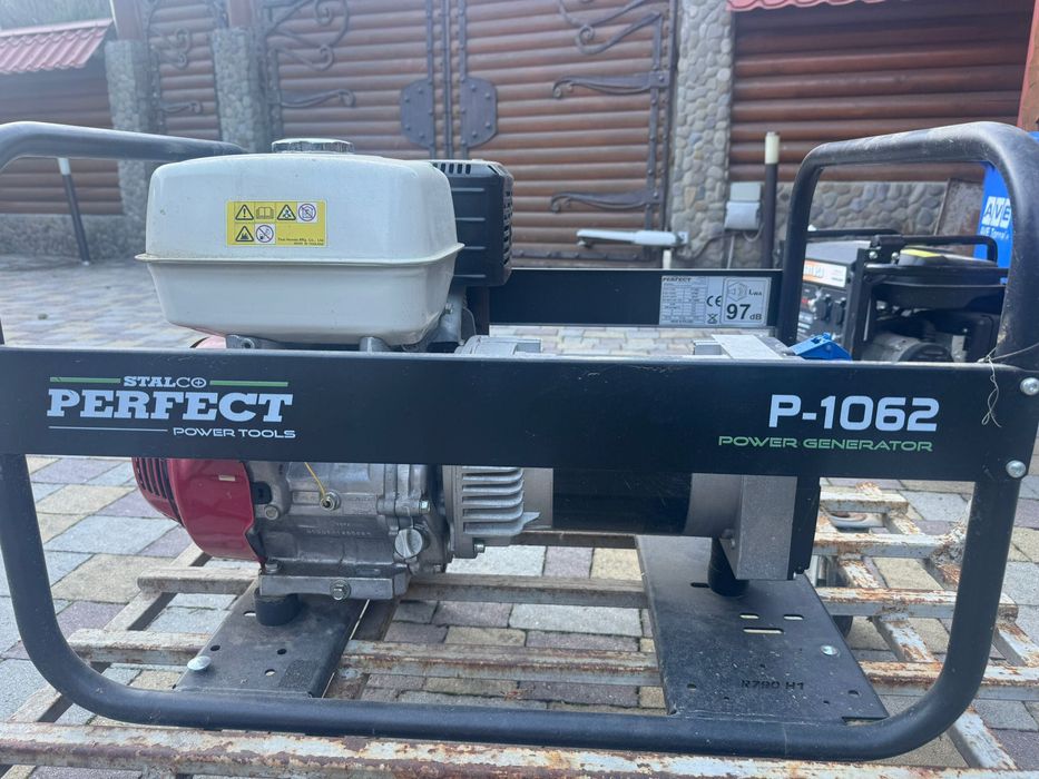 Бензиновий генератор Stalco Perfect P1062