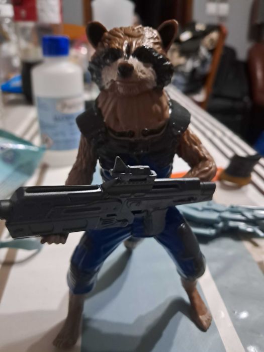 Boneco Rocket- 16 cm