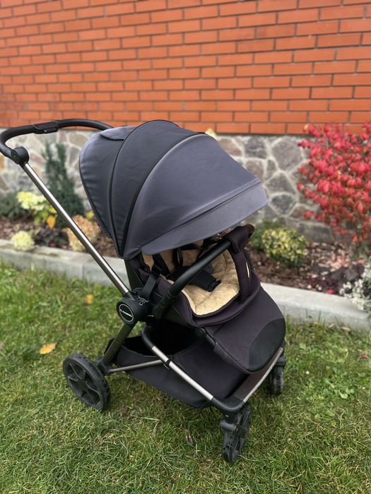 Коляска прогулянкова з реверсивним блоком ME 1128 AVENUE