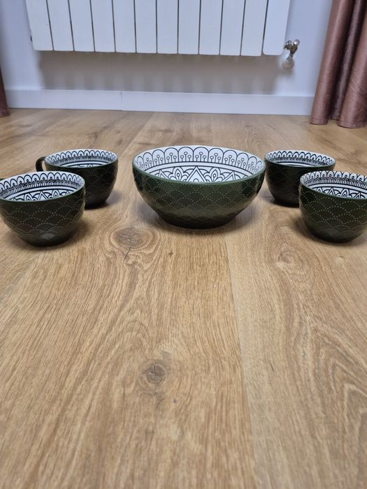 Smukee Filiżanki Jumbo tłoczenie jakosc 4 sztuki zielone i miska set