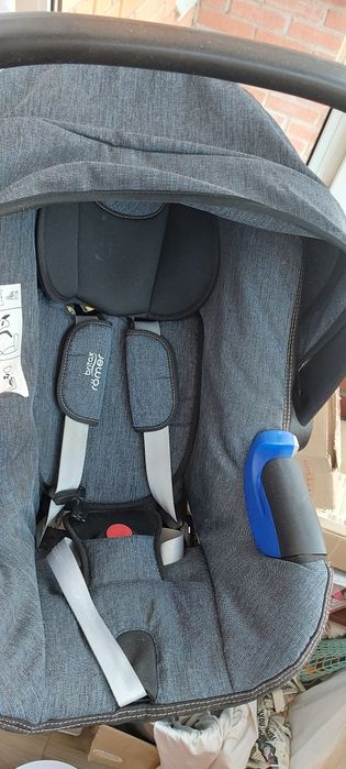 Автокресло Britax-Romer Baby-Safe3 i-Size