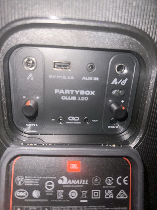 JBL Partybox Club 120, Bom estado.