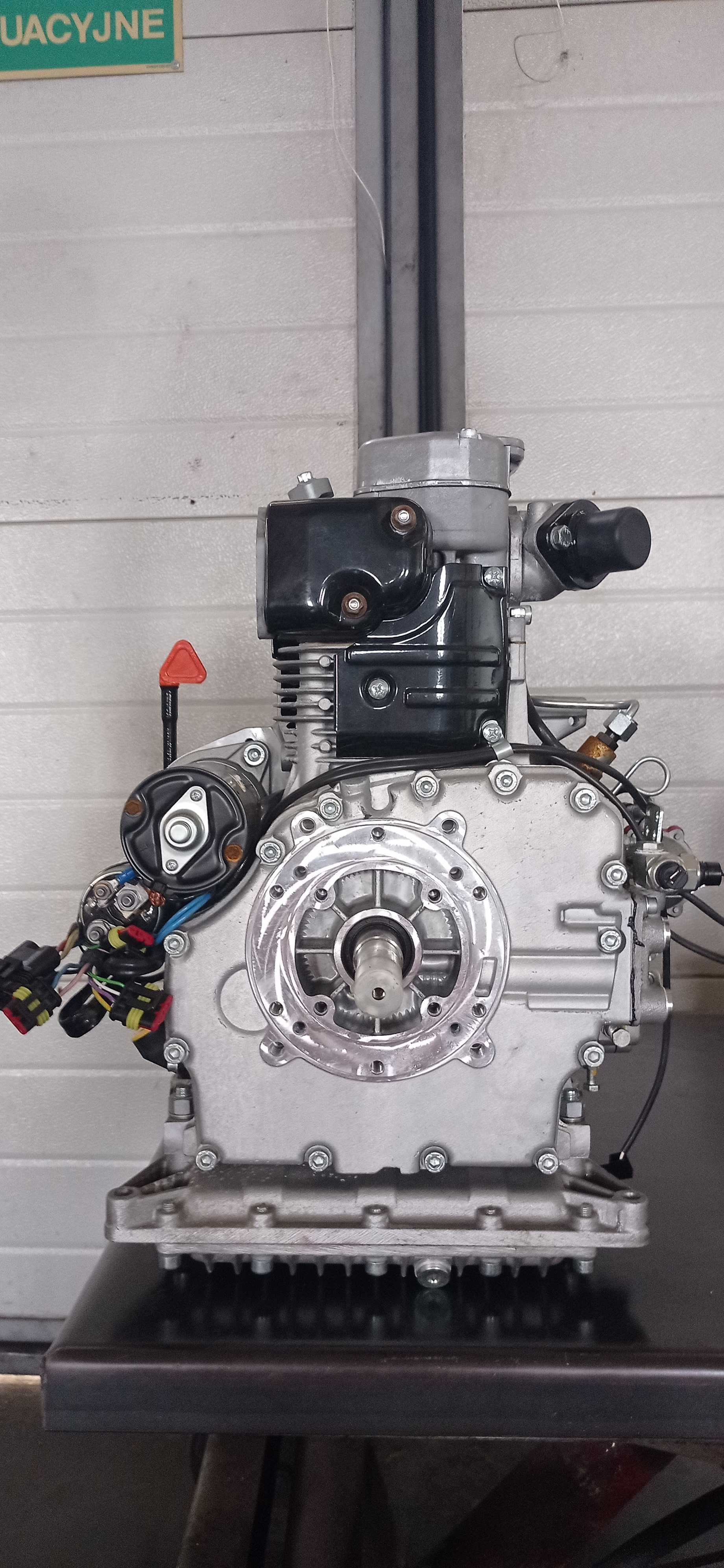 Nowy silnik Kohler kd 350 S diesel