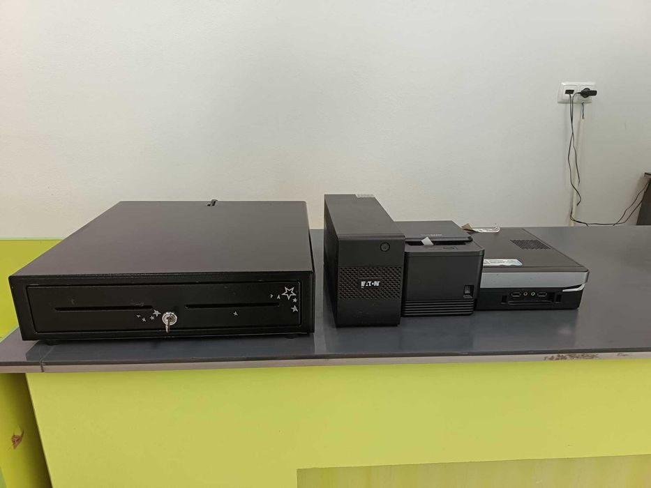 Equipamento POS (Ecrã Tátil, impressora, gaveta e computador)