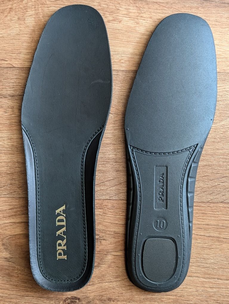 10, (44 - 45) размер, Prada , кожаные стельки , Италия