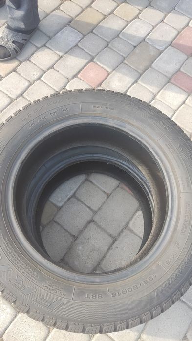 Зимова резина 195/60 r15