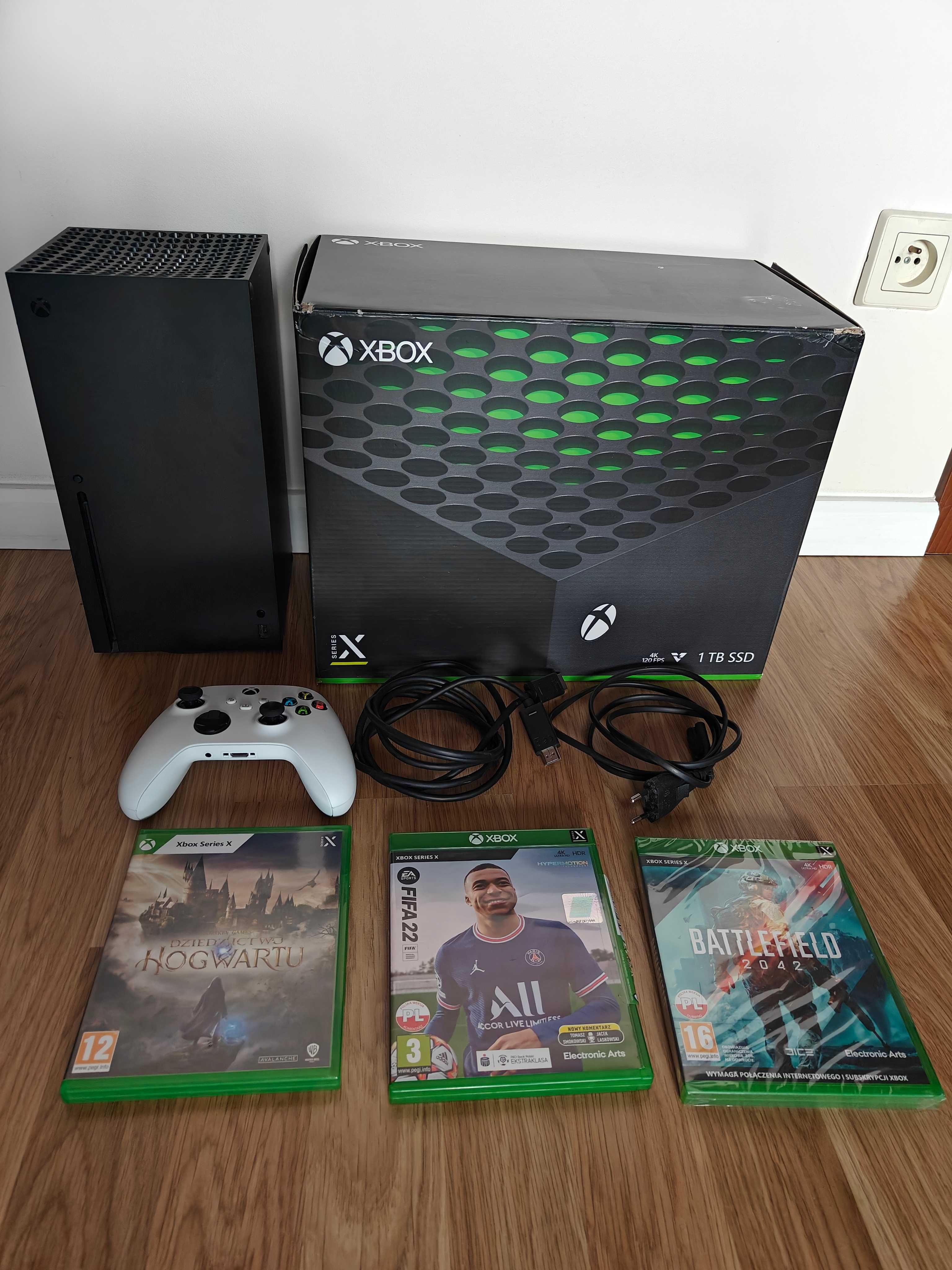 Xbox Series X + Pad + 3 gry