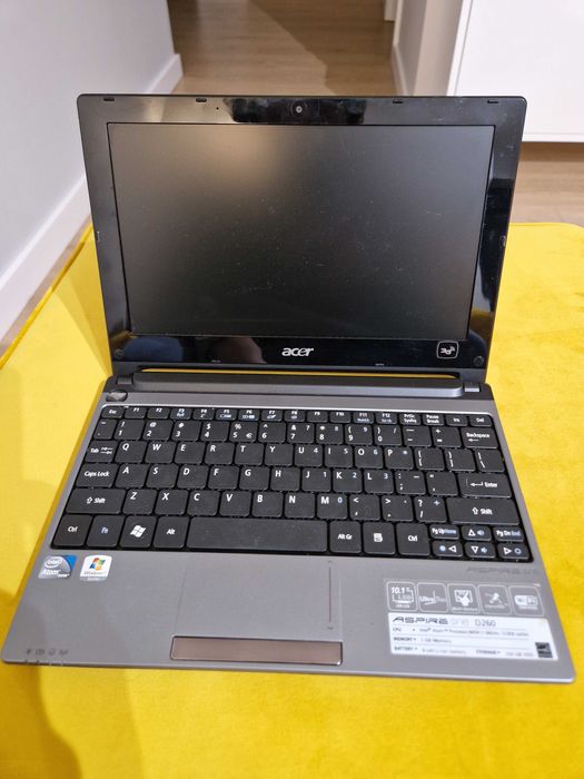 Laptop 10"  Aspire One D260 Intel Atom N450 1GB RAM HDD 250GB