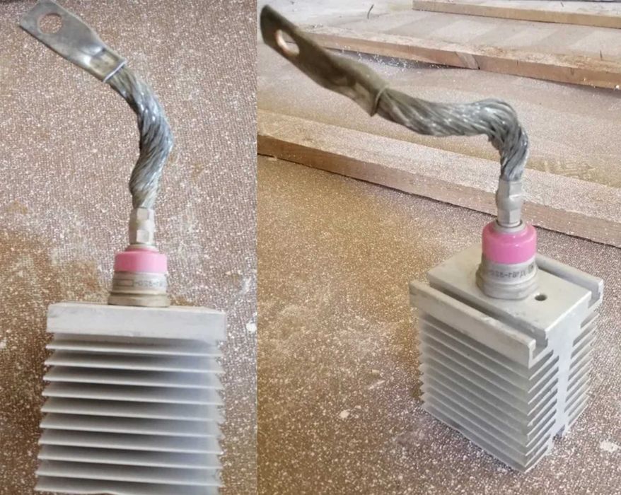 Диод силовой Д161-320(200)/ДЛ131. В200 с радиатором охлаждения