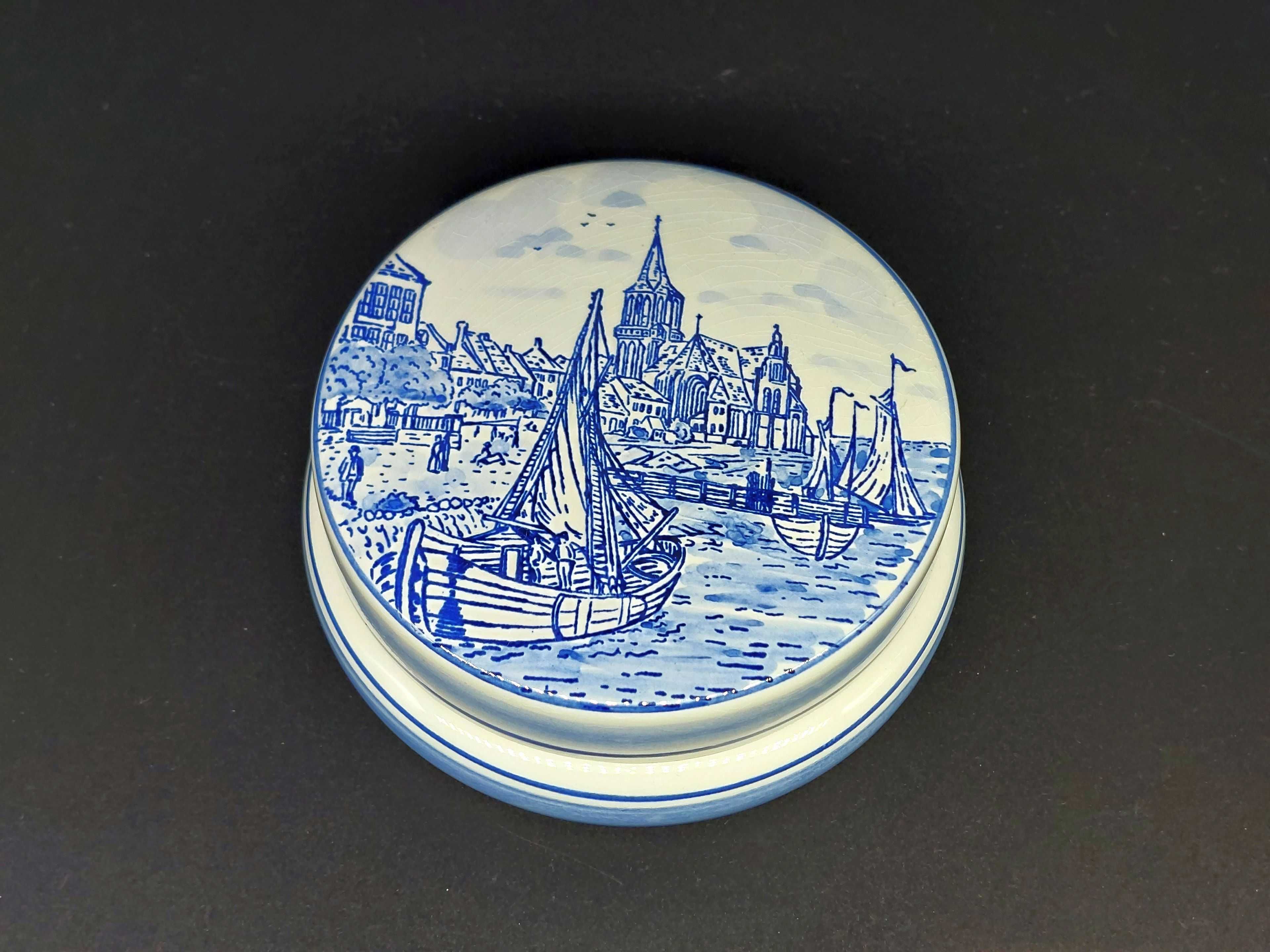 Bomboniera ceramiczna ręcznie malowana Royal DELFT kolekcje vintage