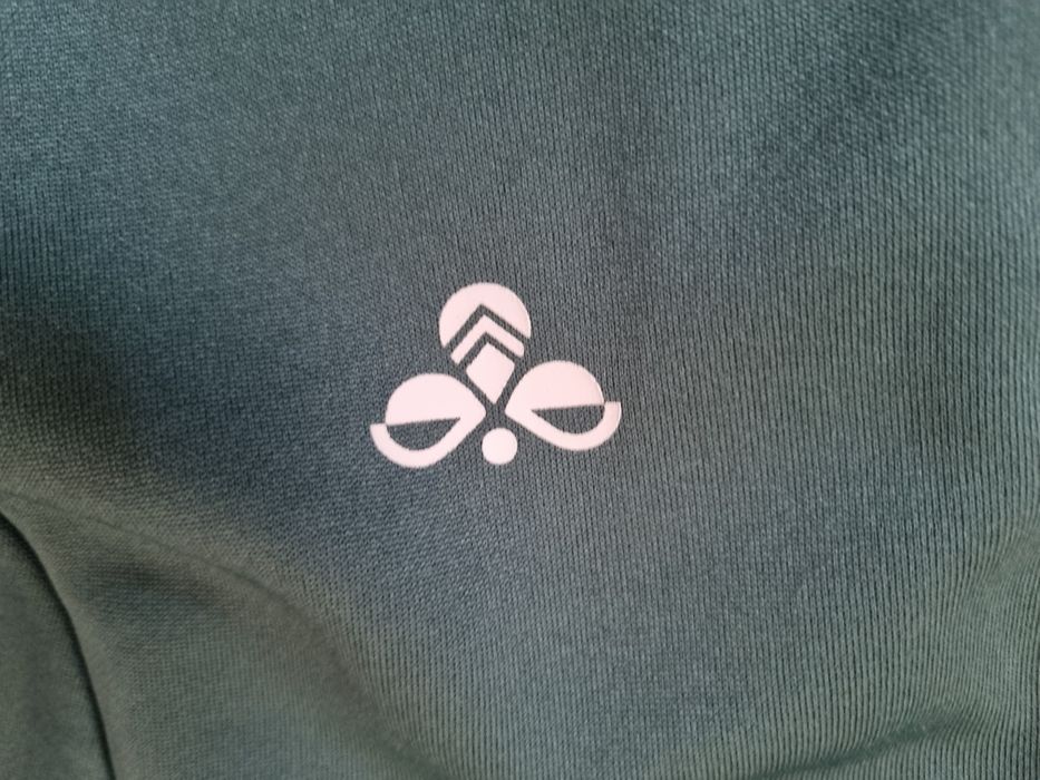 Bluza Hummel 134cm 8-9lat