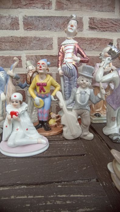 Статуэтка  клоун