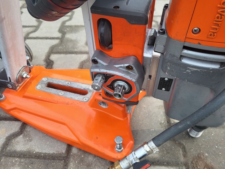 Wiertnica do betonu otwornica Husqvarna DM280+ statyw