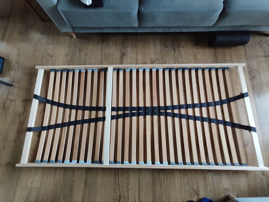 stelaż łóżka IKEA