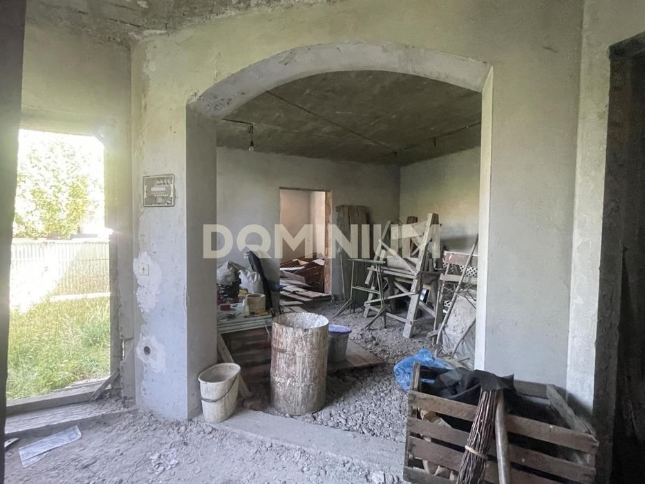 Продається будинок в м. Хуст