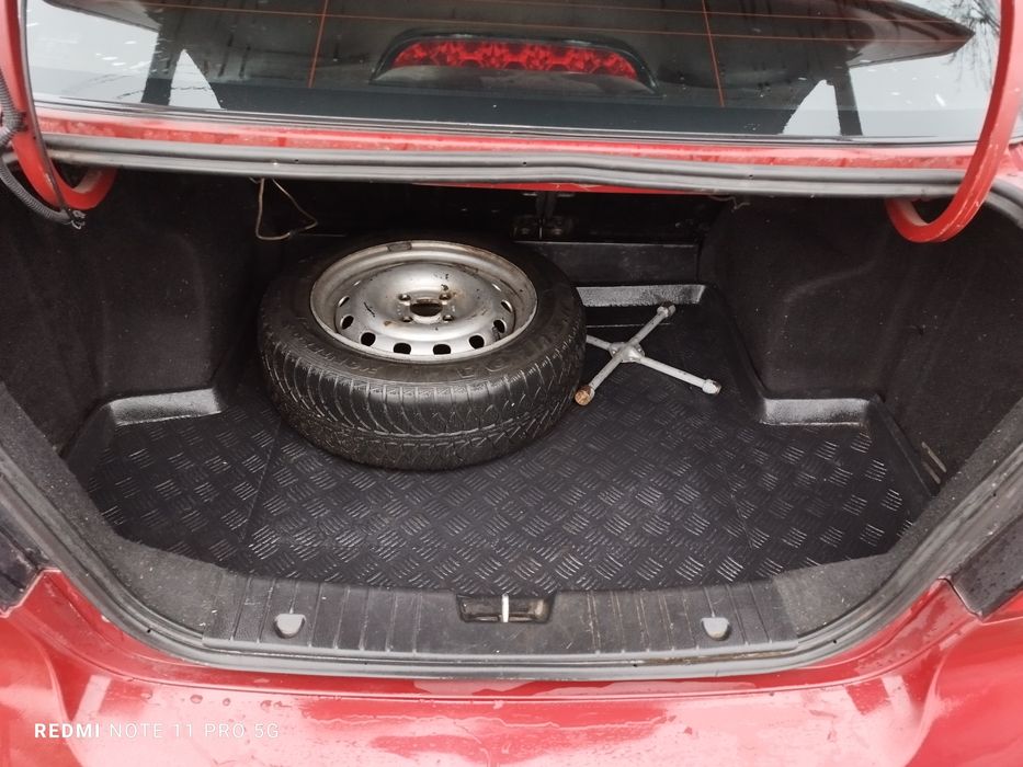 Авео Шевроле 1.5 газ/бензин