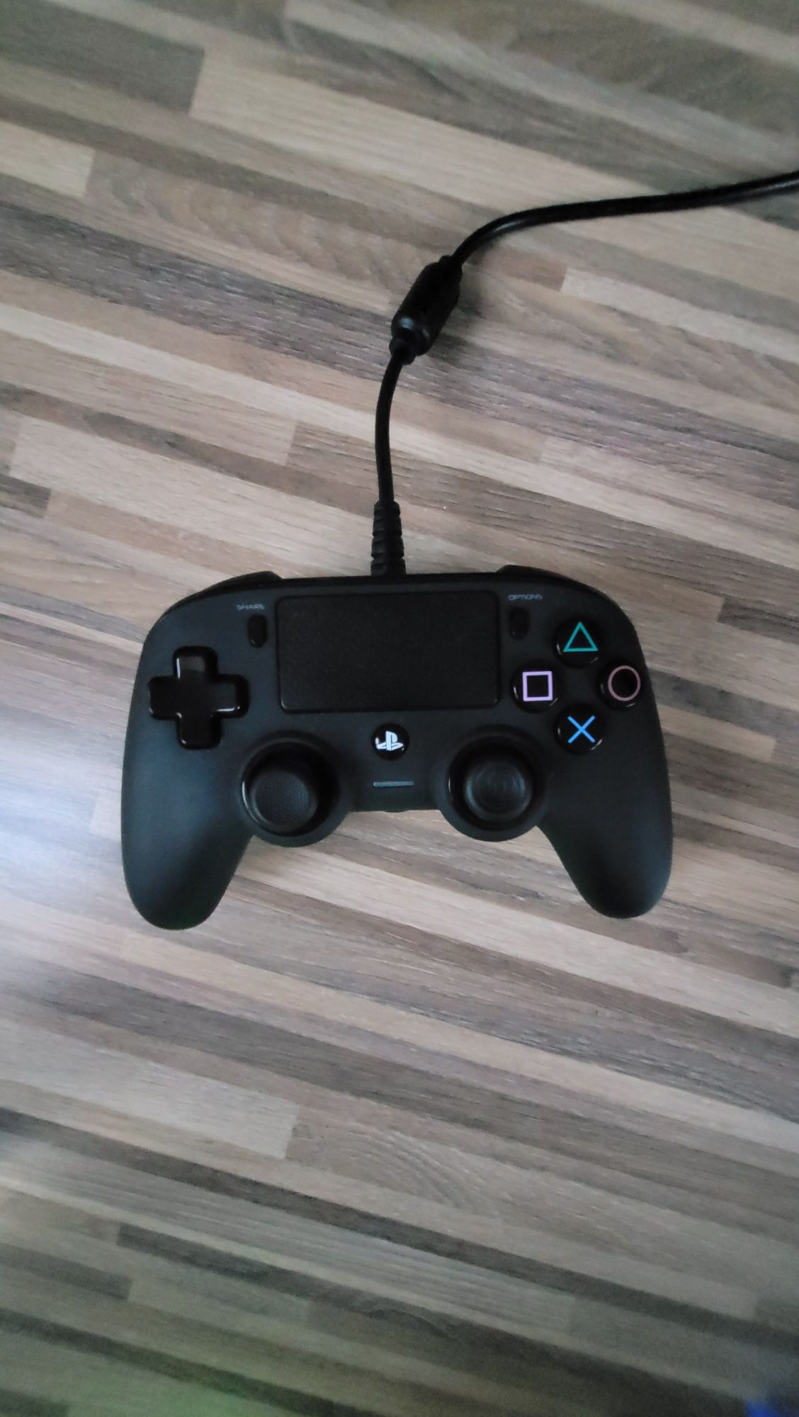 Pad do PS4 kontroler Sony oryginalny Nacon PlayStation 4 czarny