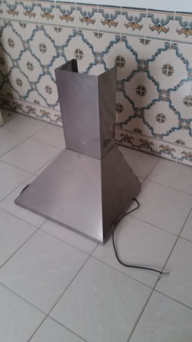 Exaustor Teka em bastante bom estado, inox, muito pouco uso