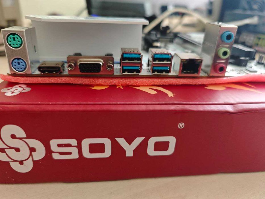 НОВА Материнська плата SOYO B450M (АМ4 сокет)