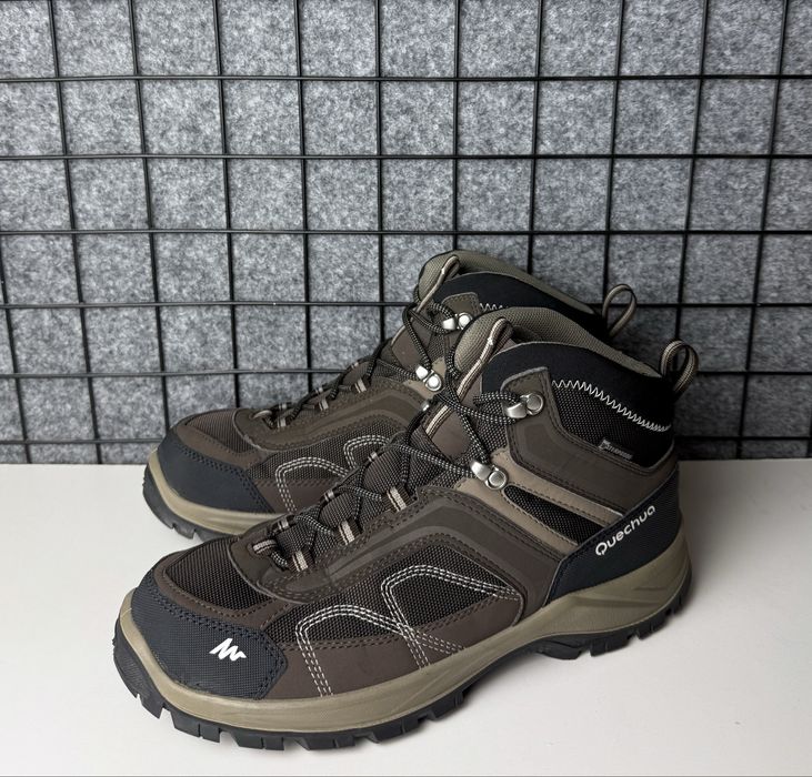 Зимние ботинки Quechua Waterproof размер 42.5