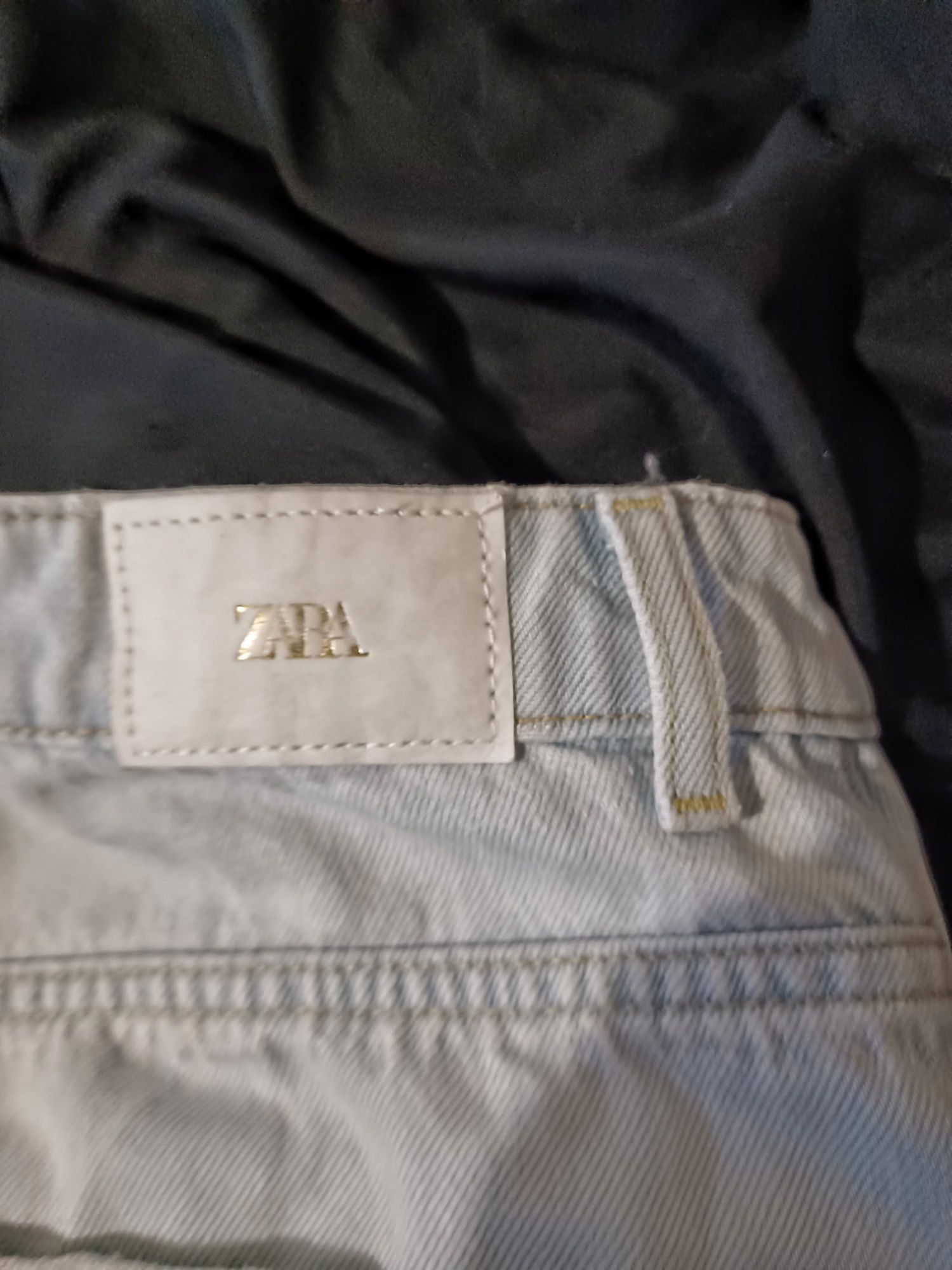 Продам джинсы Zara карго