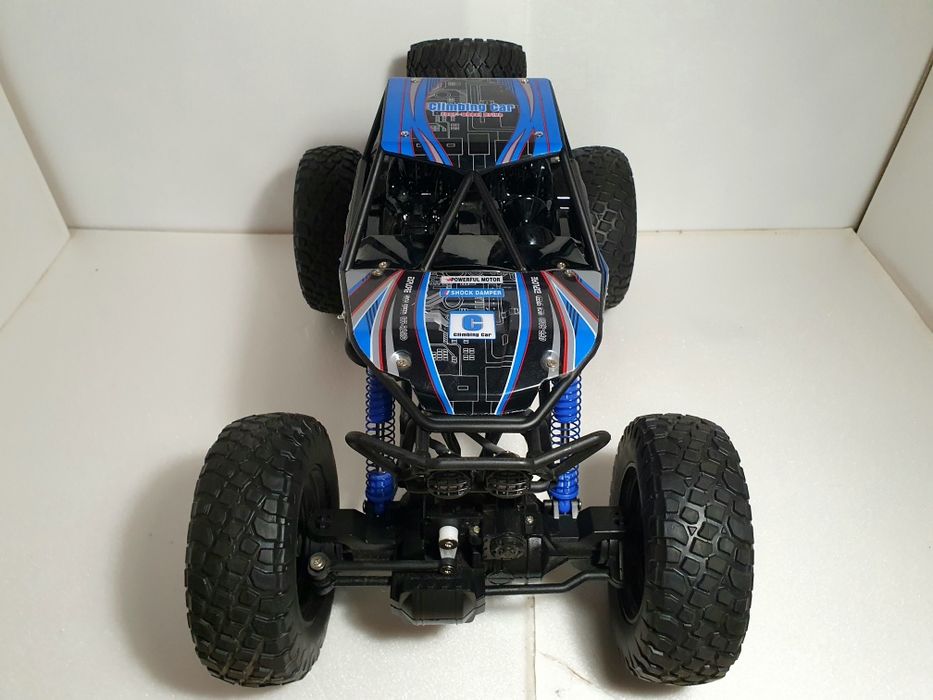 Машинка на пульте