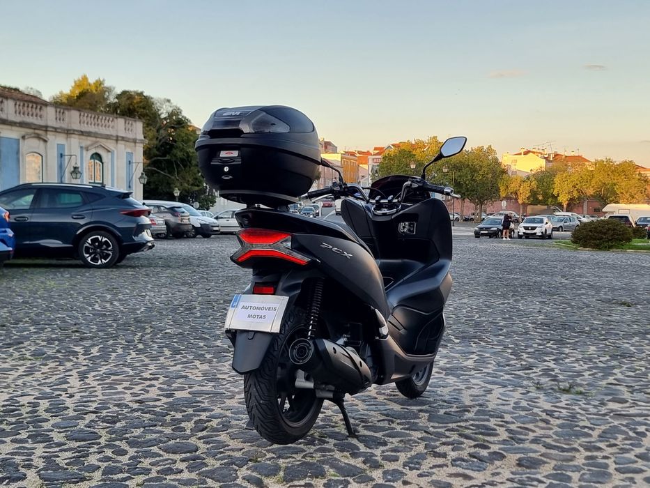 Pcx só 4300km semi-nova