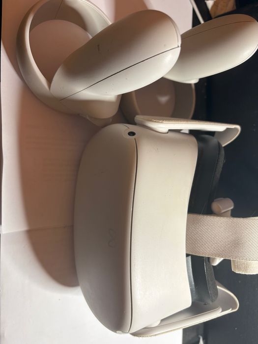 Meta Oculus Quest 2 - Óculos VR 128GB