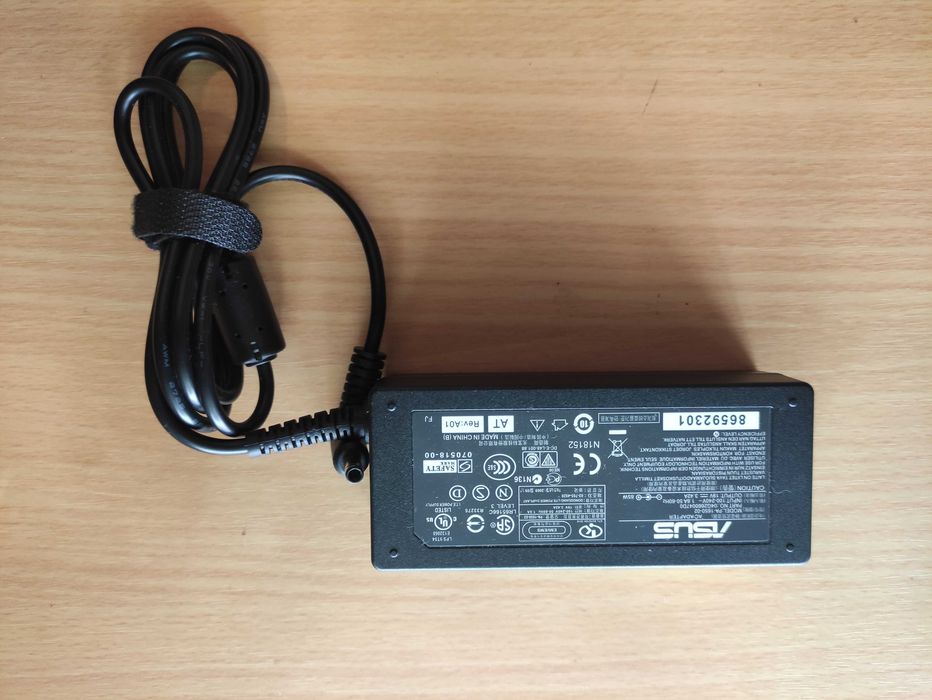 Блок питания Asus 19v 3,42a 65w модель PA-1650-02 новый