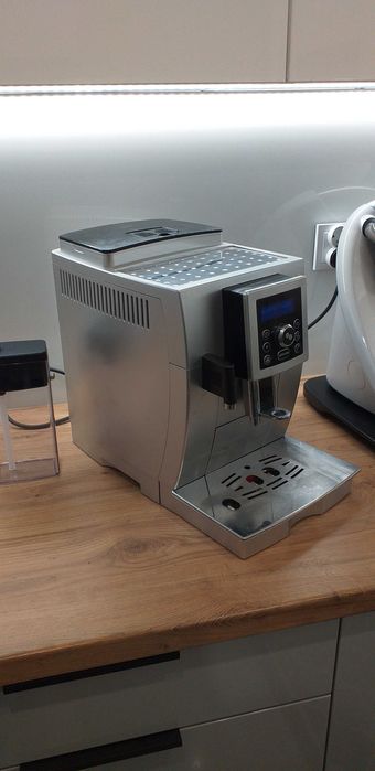 Express DeLonghi ekspres Delongi nie saeco jura siemens