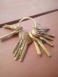 klucze z mosiądzu kolekcjonerskie prl