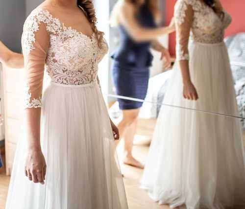 Suknia ślubna z długim rękawem