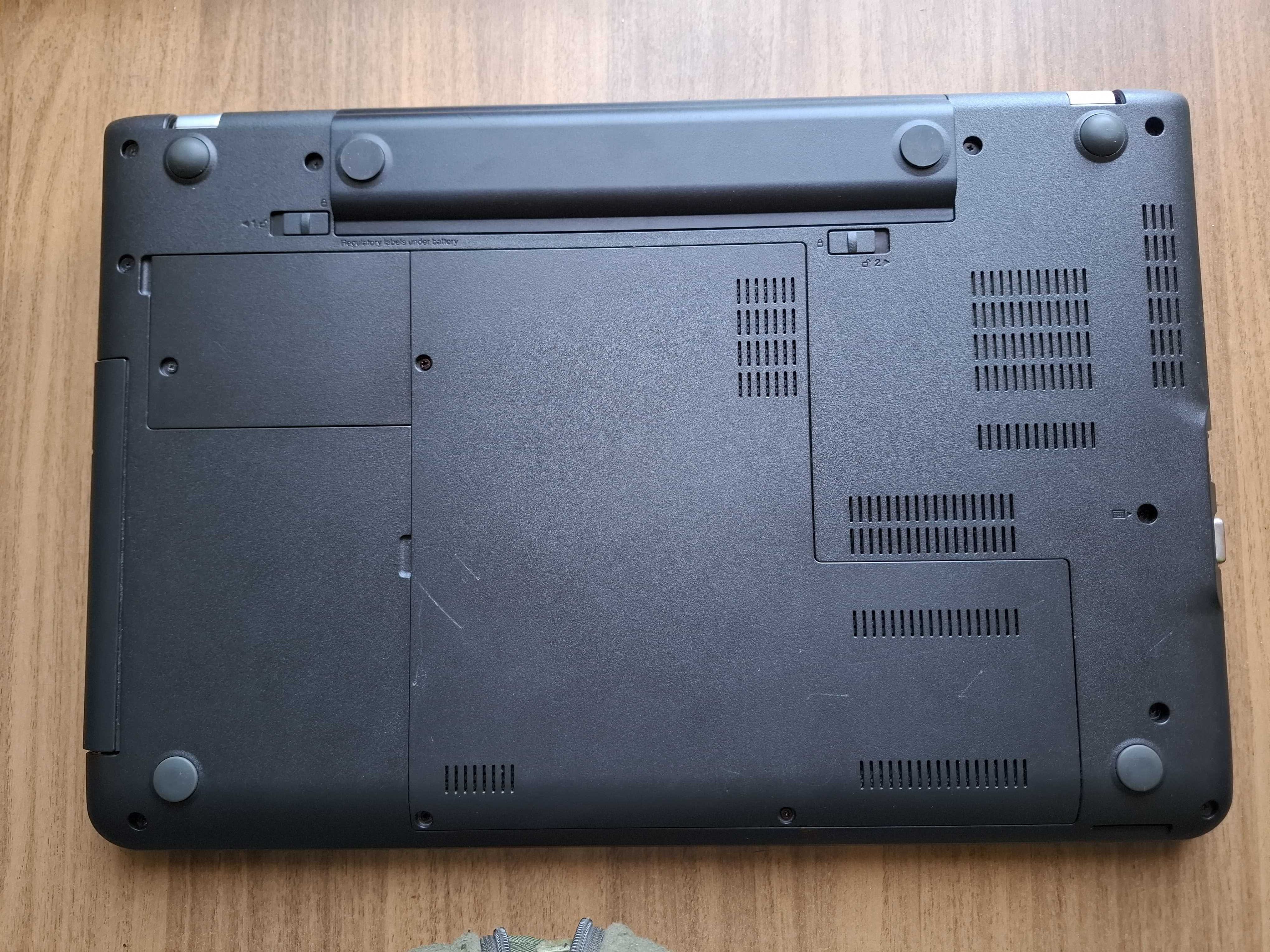 Lenovo ThinkPad E560 12 Gb RAM, Core i5-6200U, M370, 256 SSD, 1 Tb HDD
