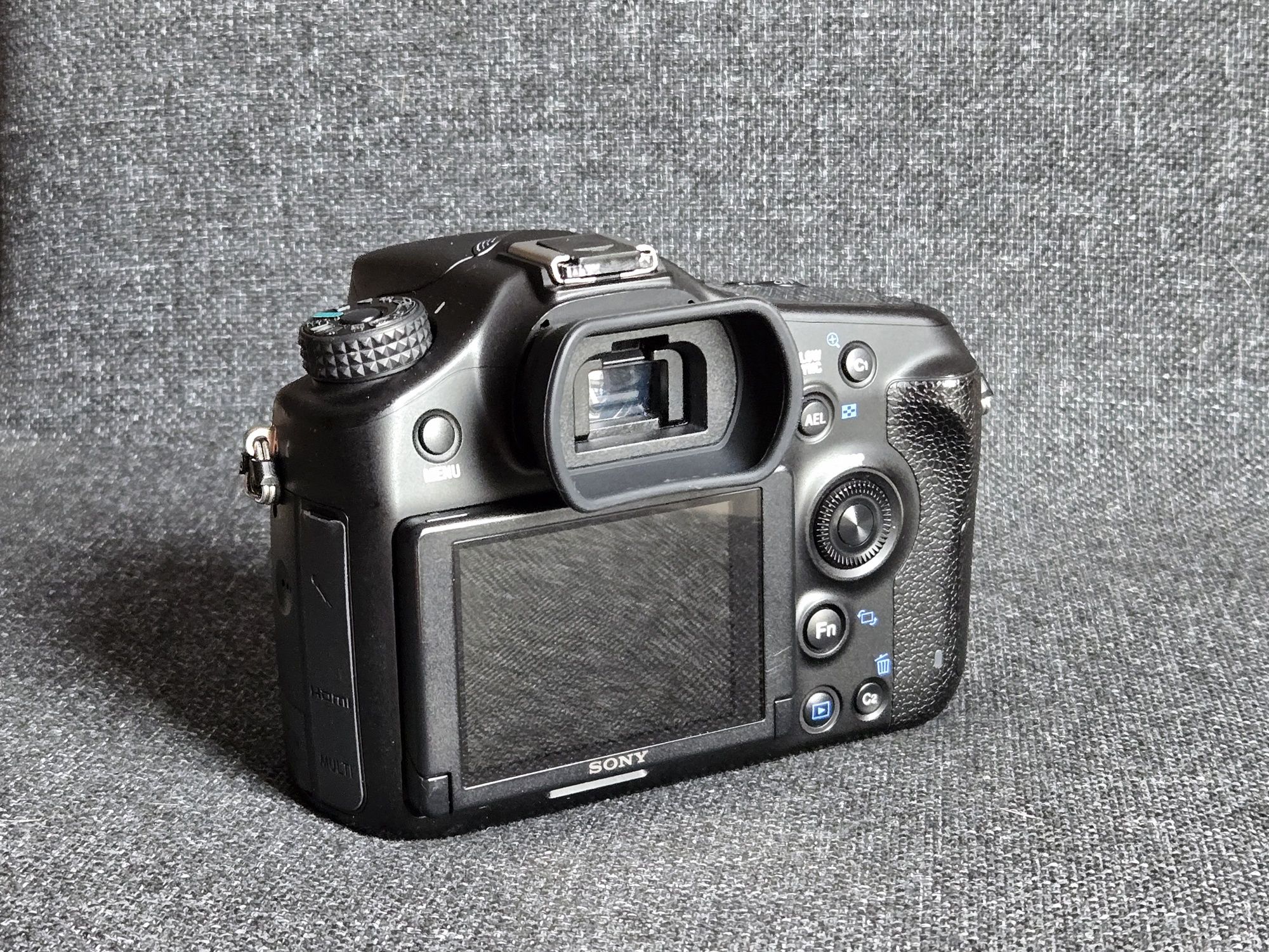 Sony A68 + gratisy (uszko. Sony A35 + sprawna Minolta 35-70 f4)