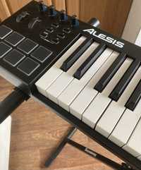 MIDI-клавіатура Alesis V49 + стійка SOUNDKING