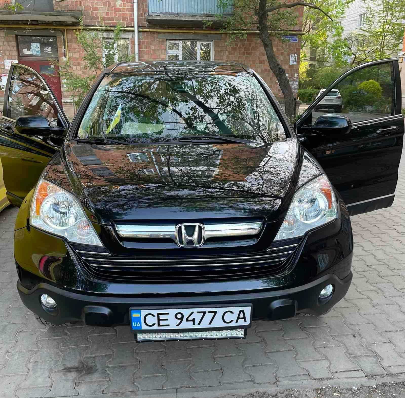 ПРОДАМ HONDA CR - V 2.4 газ/ бензин 2008 року 4x4 в дуже гарному стані