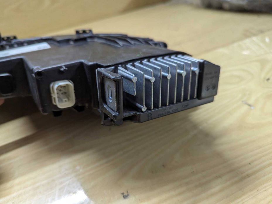 Фара BMW 7 G70  740I. I7