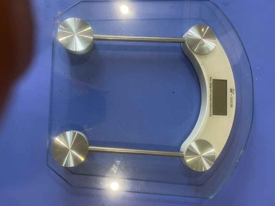 Весы электронные отличные