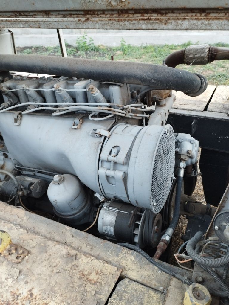 Продам Львовский автопогрузчик