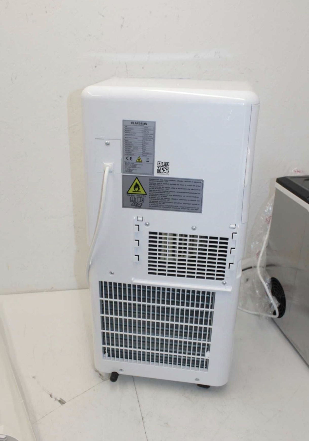 Klimatyzator przenośny Klarstein 7000BTU pilot