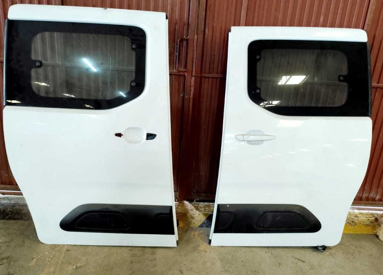 Portas laterais vidro Berlingo/ Partner