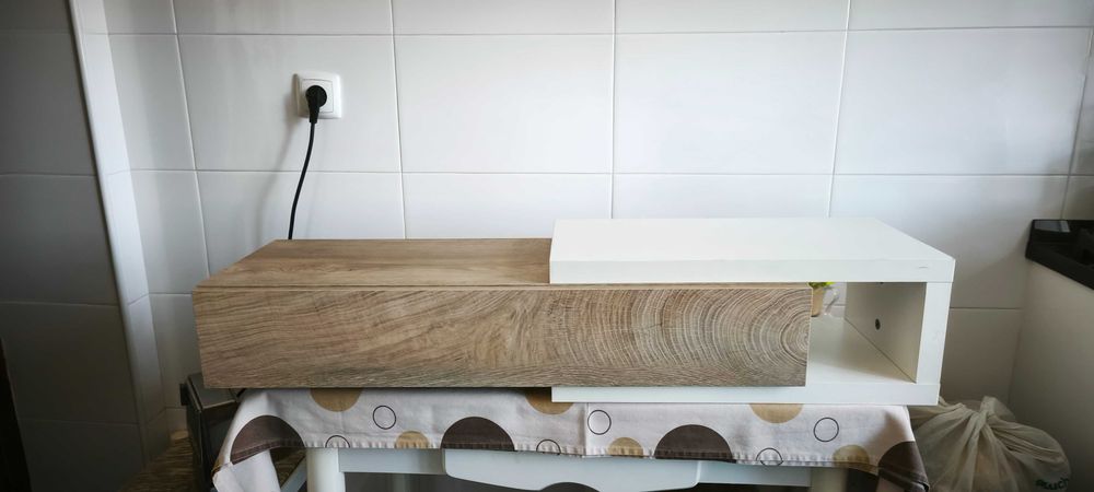 Aparador de entrada( para parede)