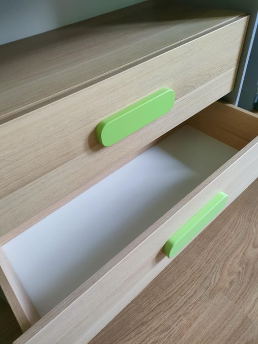 Komplet mebli do pokoju dziecka