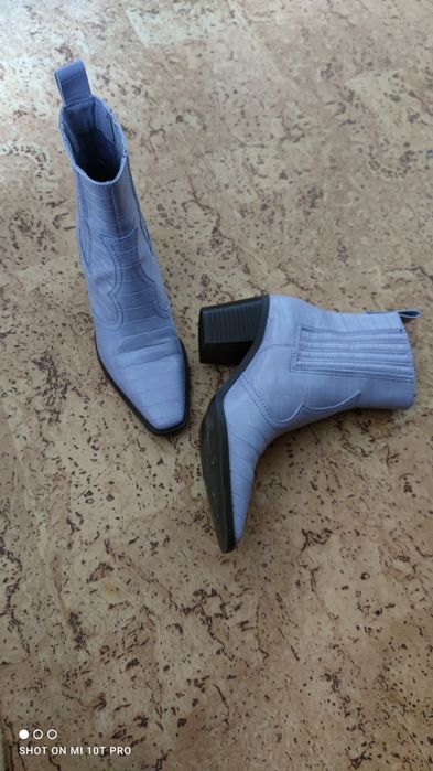 Черевики жіночі Stradivarius