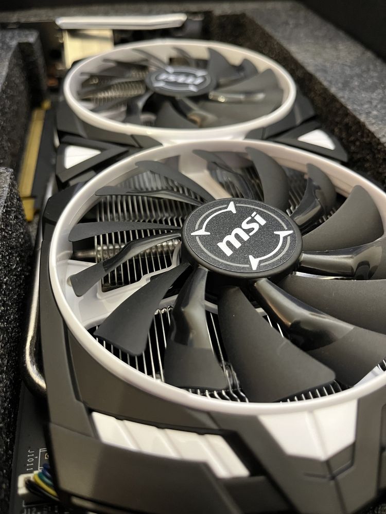 Placa Gráfica MSI GeForce GTX 1060 / ARMOR 3G V1